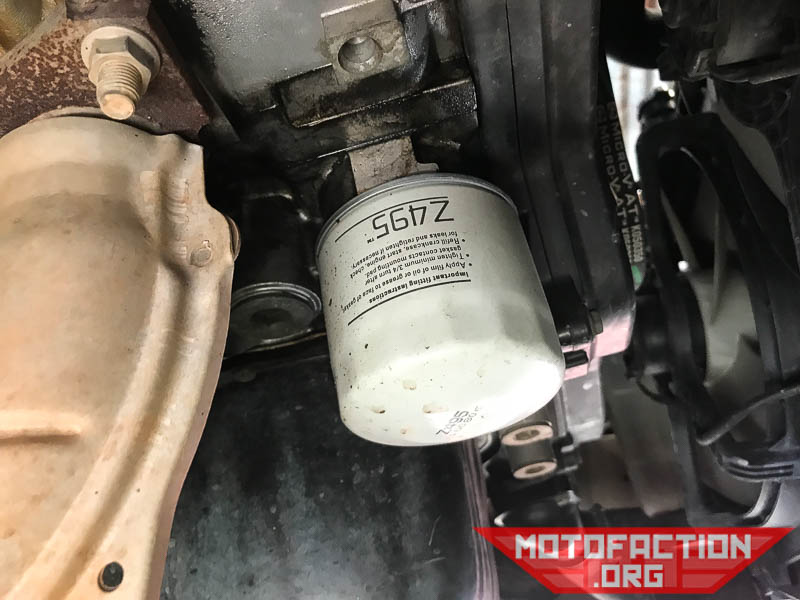 Here's a how to guide for changing the engine oil and oil filter on a Subary Liberty Legacy 3rd generation - 1998, 1999, 2000, 2001, 2002, 2003, 2004 with the EJ25 2.5L four cylinder boxer engine, as shown on MotoFaction.org.