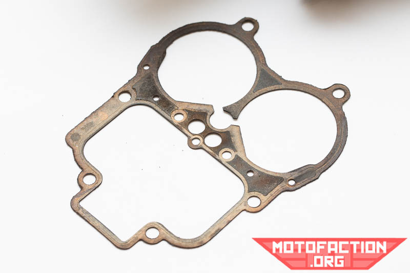 Here's how to separate the two halves of the Weber 32/36 DGV, DGAV or DGEV carburetor as shown on MotoFaction.org.