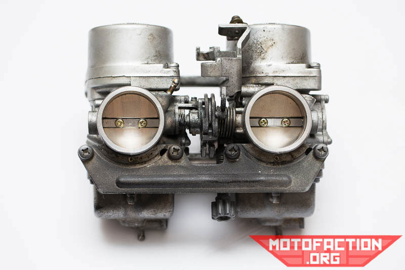 Here is a comparison of the Honda CX500, GL500, CX650 and GL650 carburetors as shown on MotoFaction.org.