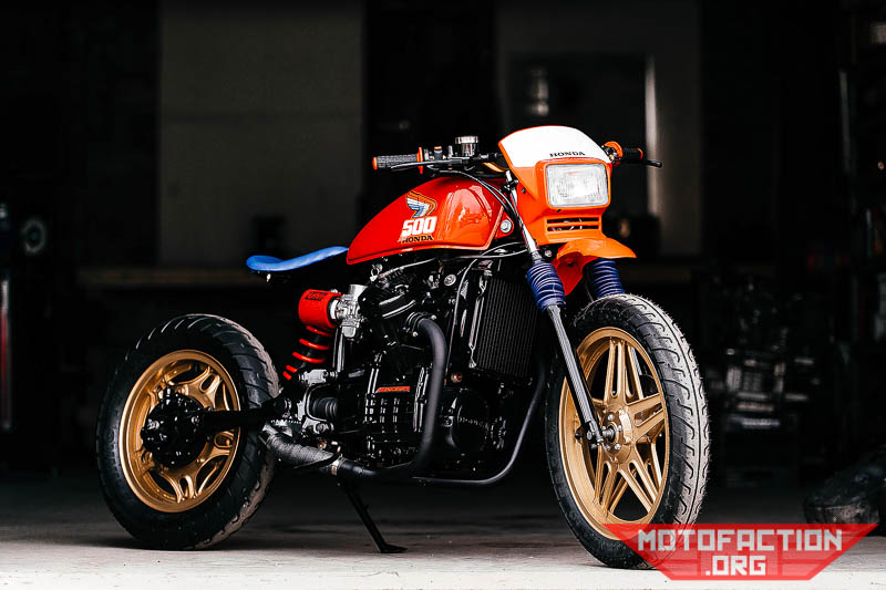 Here's a monoshock converted Honda CX500 build out of Brick House Builds in Missouri, United States.