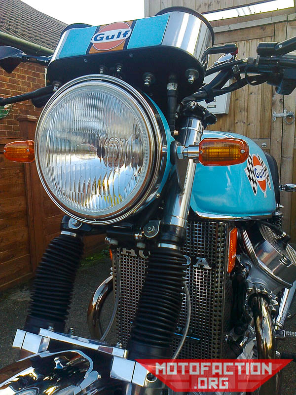 Here's today's featured cafe racer build - a Gulf Honda CX500, done by Howard Coop - as featured on MotoFaction.org.