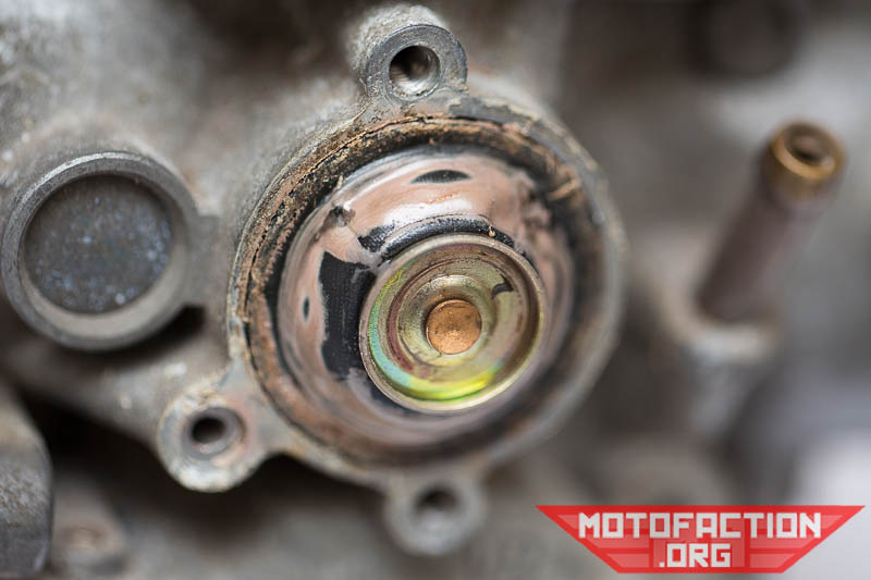 Here's how to remove the air cut off valve on the Keihin carburetors from a Honda CX500, GL500, CX650 or GL650 motorcycle, as shown on MotoFaction.org.