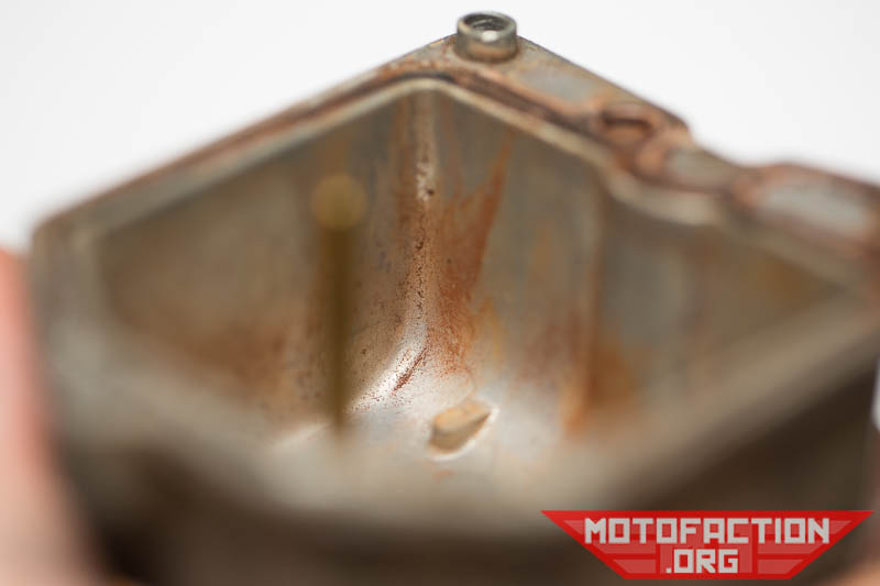 Here's how to remove the float bowls on a Honda CX500, GL500, CX650 or GL650 carb carburetor as shown on MotoFaction.org.