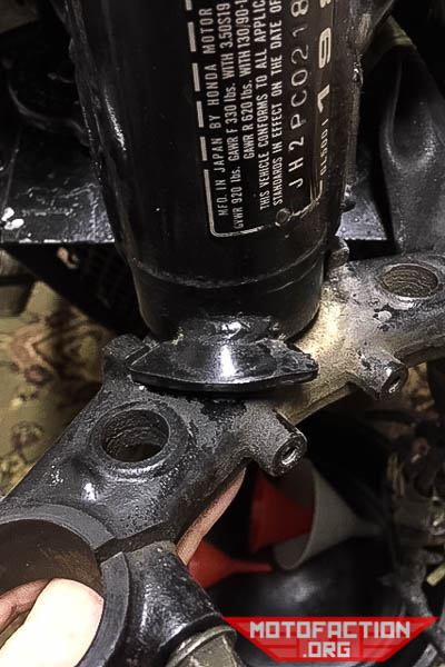 Here are some photos of the Honda CBR929RR's front end for a fork swap conversion onto a Honda CX500, GL500, CX650 or GL650 chassis.