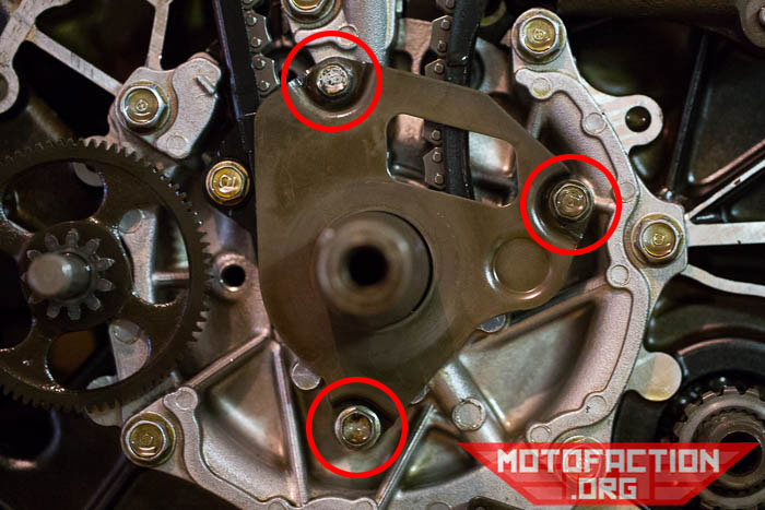 How to remove the cam chain plate on the automatic tensioner engines - Honda CX500, GL650, CX650, Turbos
