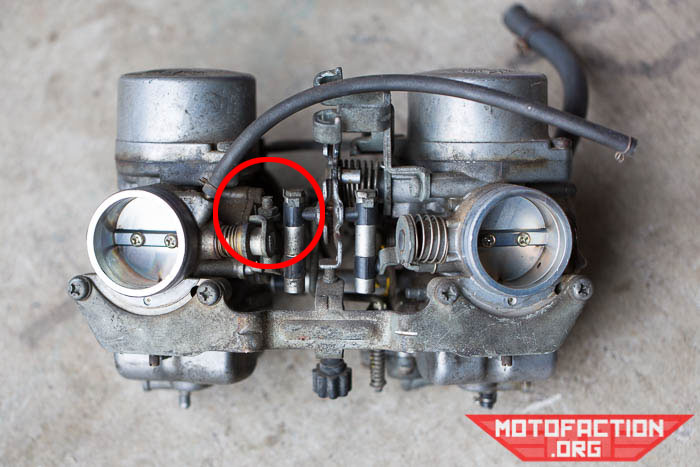 Where Is The Carb Sync Screw And Vacuum Port Honda Cx500 Gl500 Cx650 Gl650 Motofaction