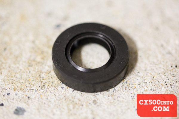 honda-cx500-how-to-change-the-gear-shift-shaft-oil-seal-6