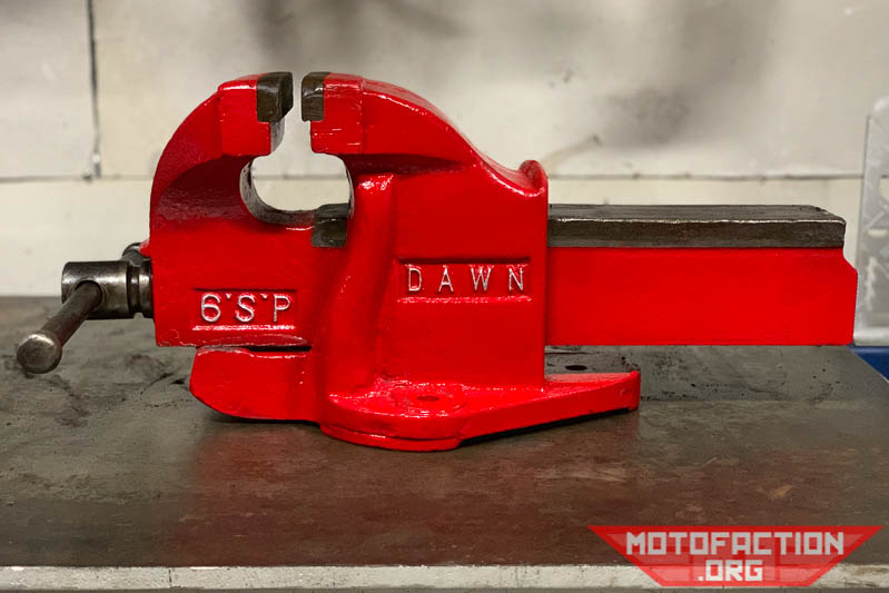 Here's a review and some information on an Australian made vice - the Dawn 6SP, a 6 inch or 150mm cast iron engineer's vice.