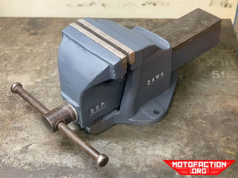 Here is the restoration of a Dawn 6SP 150mm cast steel engineer's bench vice or vise, made in Australia prior to the mid-1970s.