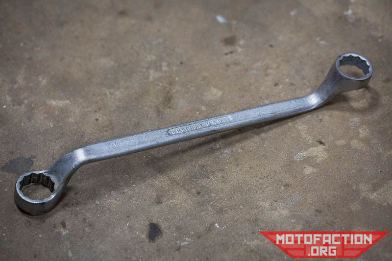 Here is a review, restoration and a little bit of history on the Garrington Kestrel range of ring spanners or offset box wrenches, made in England aka Britain.