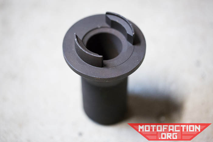 A closer look at the Honda special tool 07945-4150100 - the crank cap driver. Also used for disassembling/assembling the final shaft.